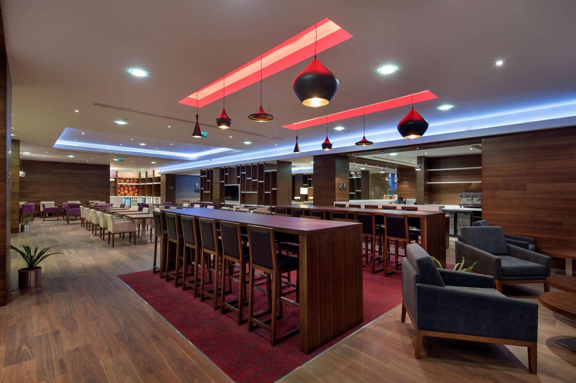 卡亚什尔希尔顿欢朋酒店 伊斯坦布尔 外观 照片